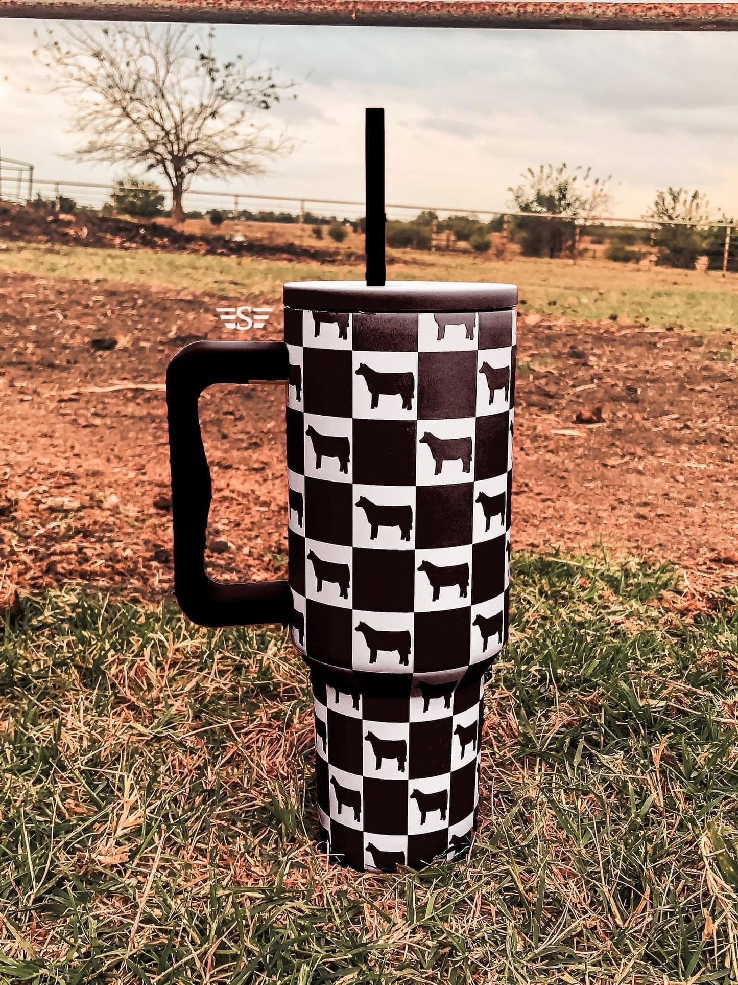 Checkered Show Animal 40 OZ Tumbler - Calf - HIGHLAND MOON CO, LLC