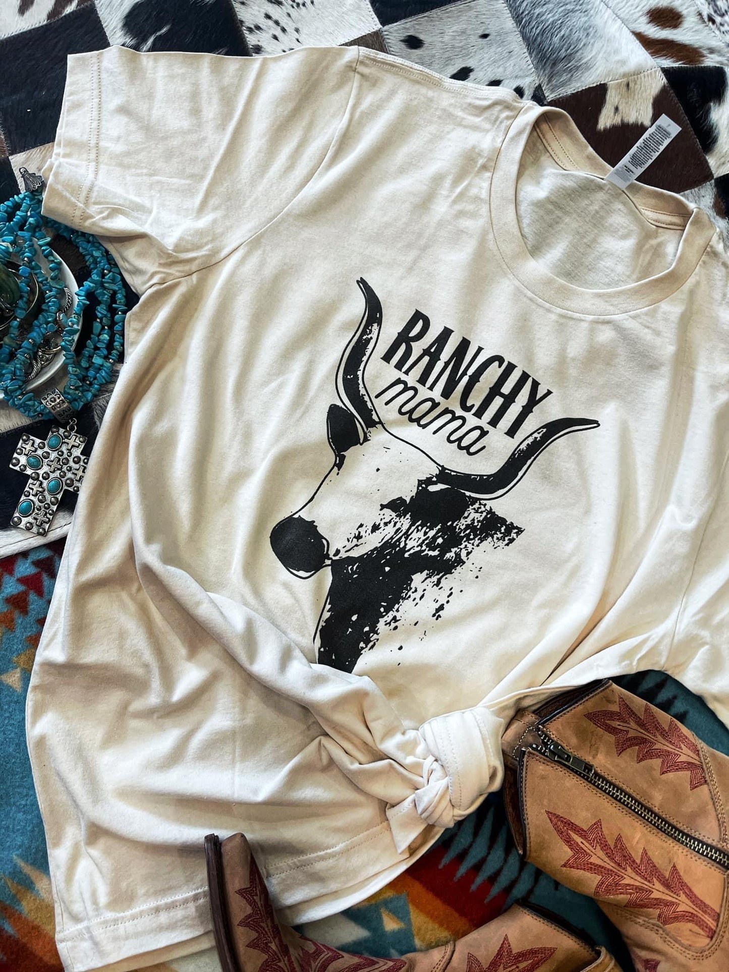 Ranchy Mama Tee - HIGHLAND MOON CO, LLC