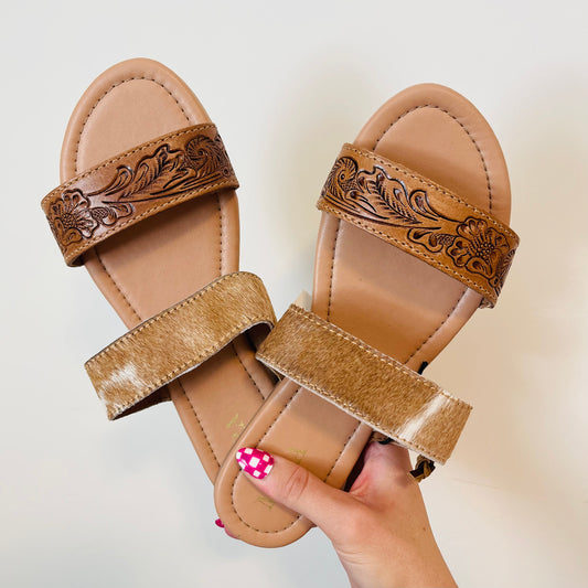 Lena Trails Sandals - Size 7