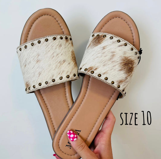 Lettie Ridge Cowhide Sandals - Size 10